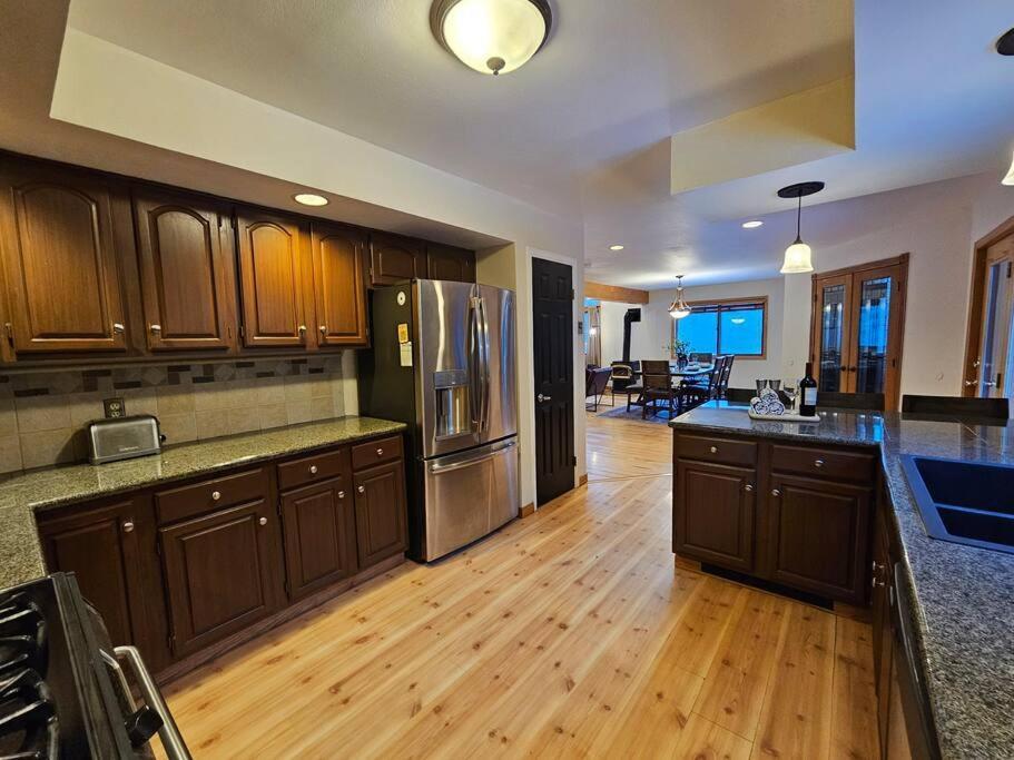 Private And Updated Breck Home With Hot Tub Breckenridge Eksteriør bilde
